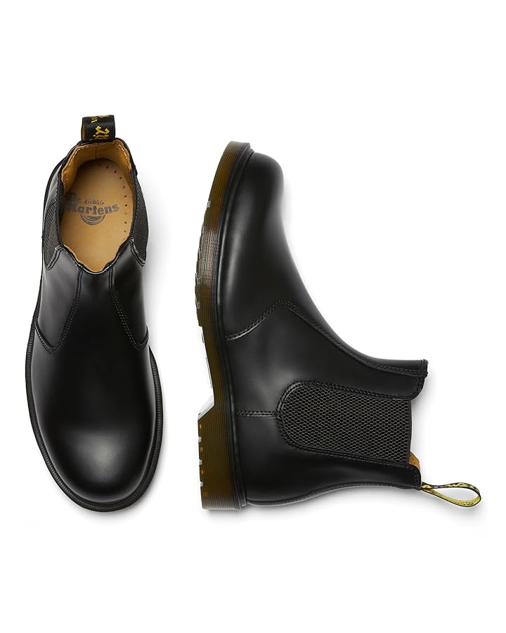 Amazon.com | Dr. Martens Unisex 2976 Smooth Leather Chelsea